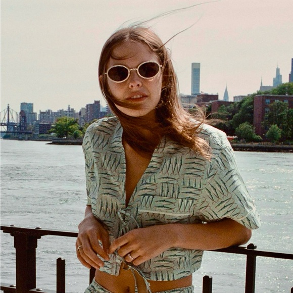 ZARA PEARL SUNGLASSES! NWT! - Picture 1 of 3